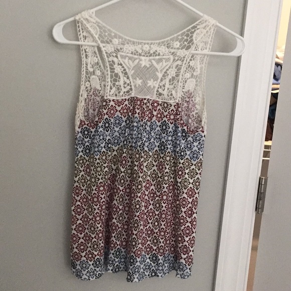 Floral lace top - Picture 3 of 3